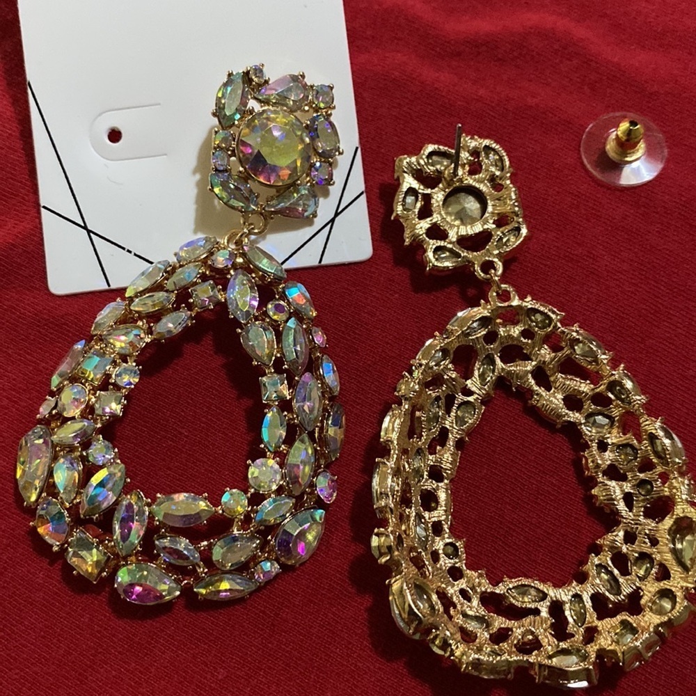 Also earrings - Picture 4 of 6